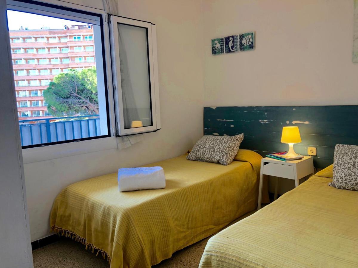 Apartamentos Aquarium. 150 Metros Playa. Roses Buitenkant foto